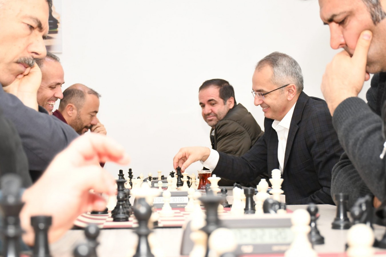Satranç turnuvasının şampiyonu Kaymakam oldu;