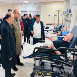 Sinop'a cenazeye giden midibüs Kastamonu'da devrildi