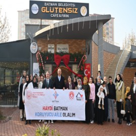 "Bir yetime sahip çıkmak, en değerli amellerden biridir"