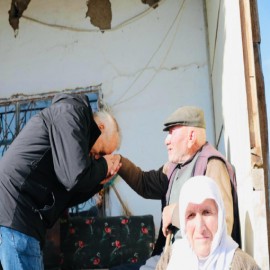 “Dokunmak mümkün müdür hatıra, sabır, vefa, ömür hatta zamana?