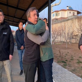 “Ailelerimizle aynı acıyı yaşıyor, aynı umudu taşıyoruz”