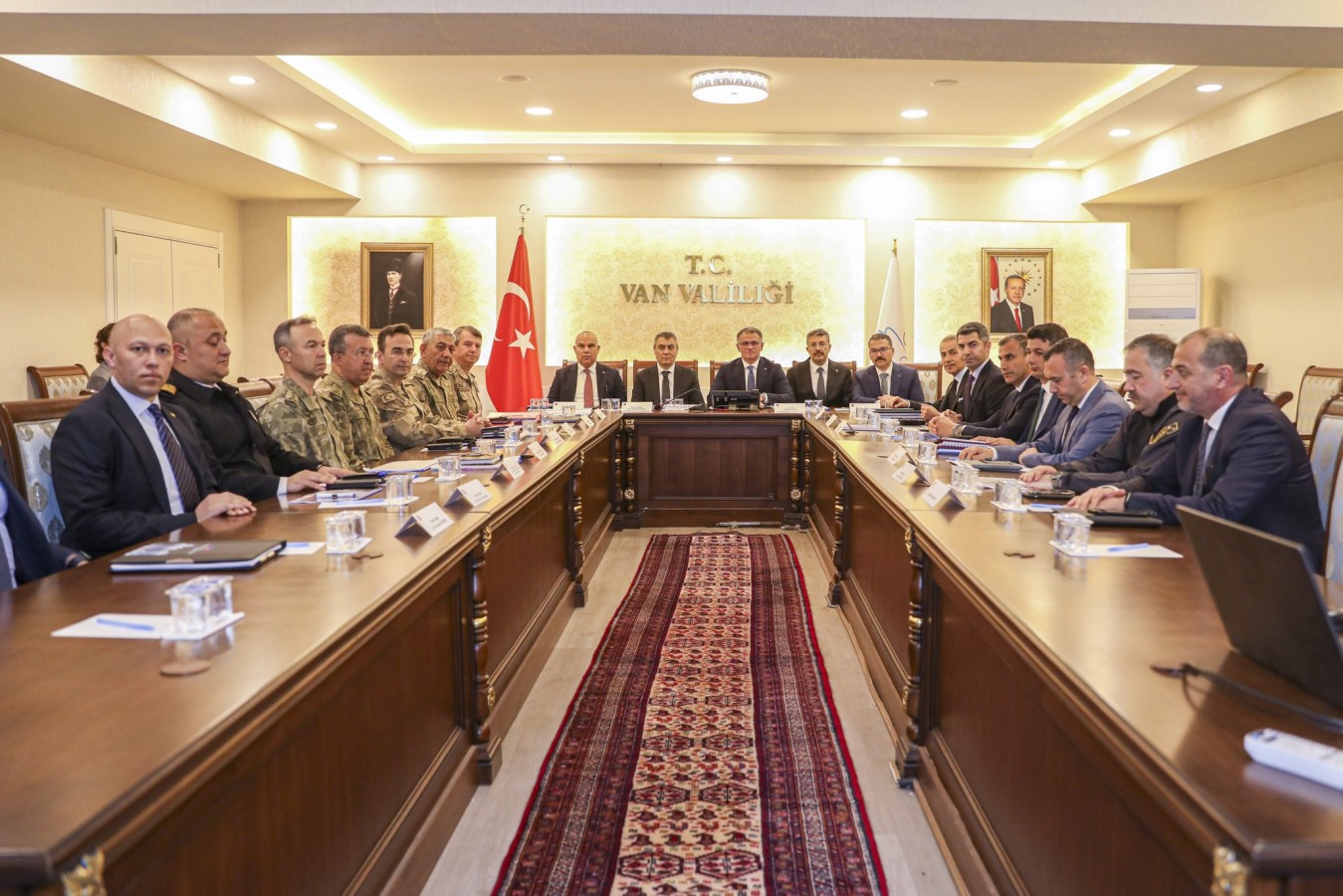 Düzensiz göçe karşı bölgede stratejik toplantı;