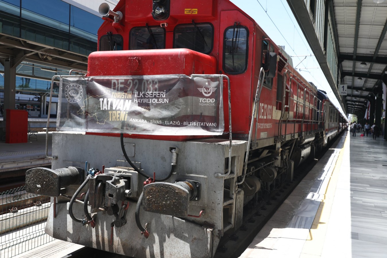 Ankara-Tatvan Turistik Treni, yola çıktı;