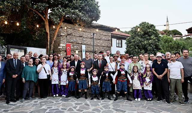 Dünya şefleri Efeler Yolu’nda buluştu: ''Gastronominin birleştirici gücünü yüceltmeye devam ediyoruz'';