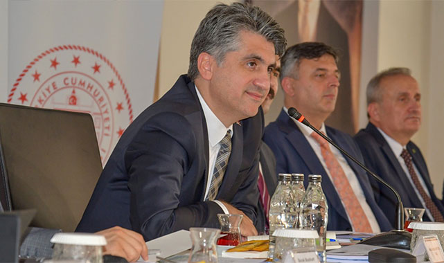 Vali Aydın, muhtarların derdini dinledi: Sizlerin gözlemleri ile ihtiyaçlarla ilgili büyük resmi görme imkanına sahip oluyoruz;