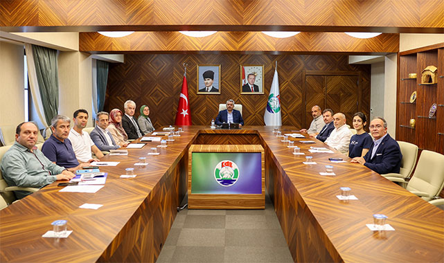 Rize'de sahipsiz sokak hayvanları için beslenme planı hazırlandı;