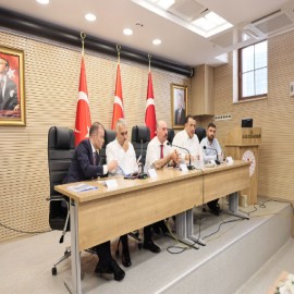 Vali Çalgan, muhtarlara kulak veriyor