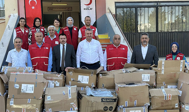 Düziçi'nde öğrencilere Kızılay desteği: ''Sivil inisiyatifler bizler için çok kıymetli'';
