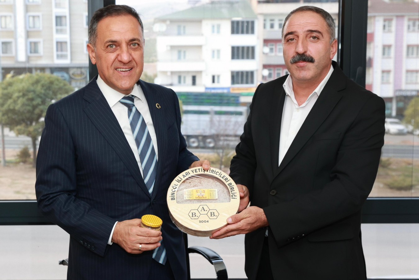 Vali Usta, Bingöl halkının sağlık sırrını keşfetti;