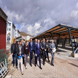 Bitlis'te kamu binaları hem güvenli hem verimli olacak