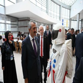 "Türkiye, teknoloji sahasında öncü bir konuma geldi"