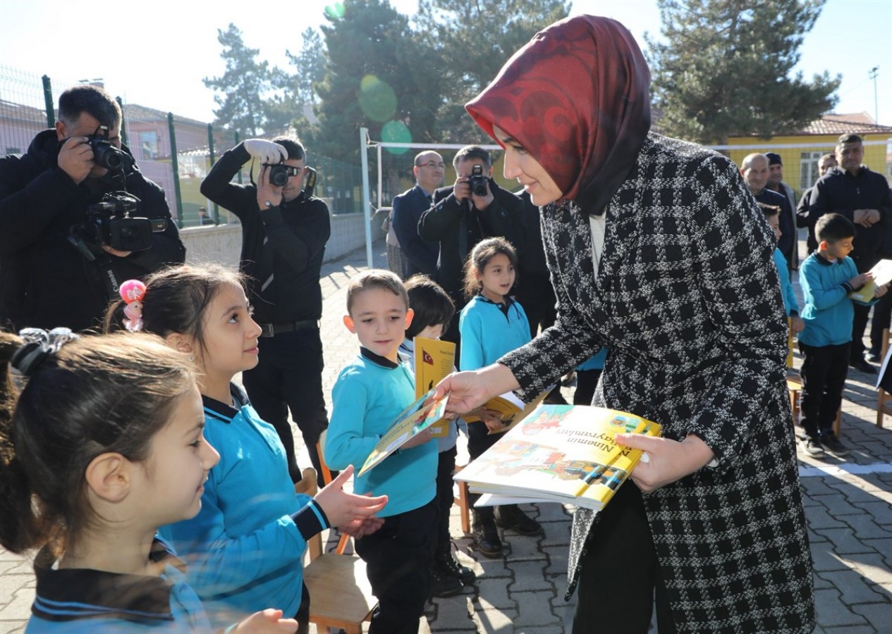 Kitapların arasında şehirlerini bulacaklar