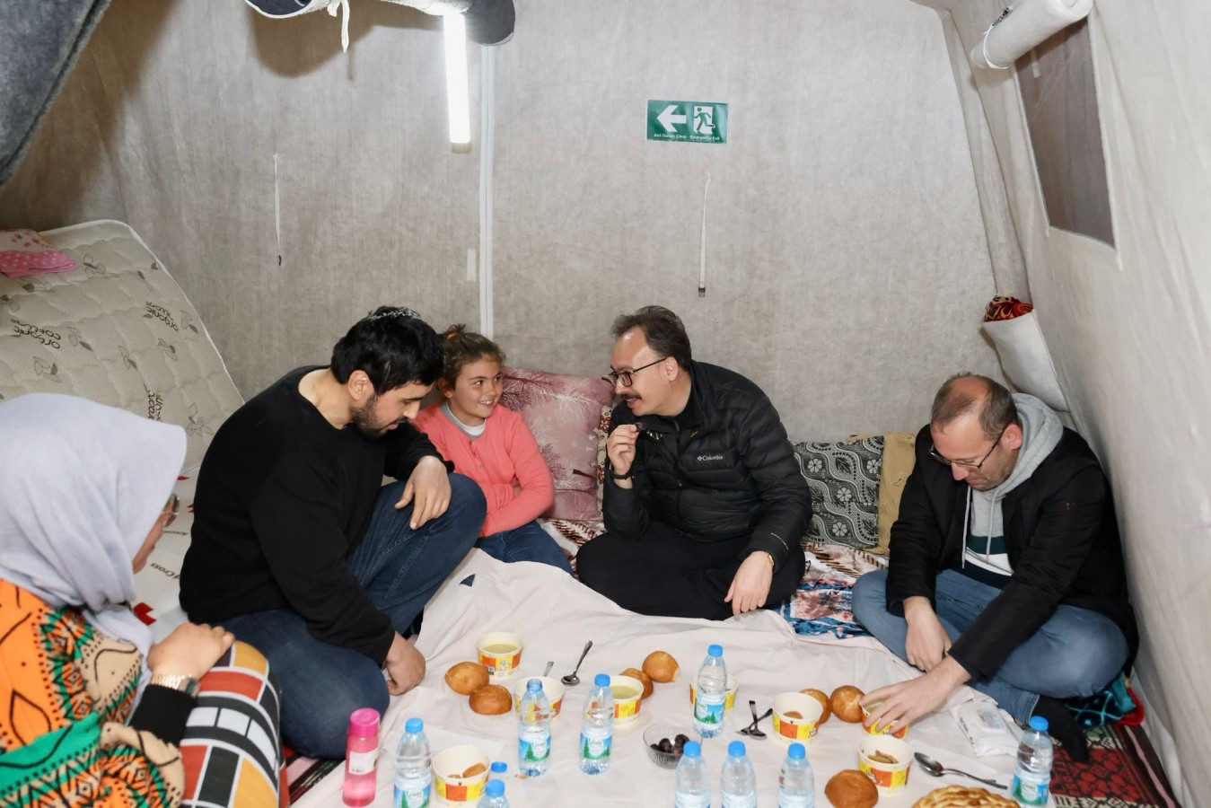 “Gönlümüz de bir soframız da”