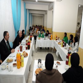 Öğrencilerin iftar heyecanını paylaştı