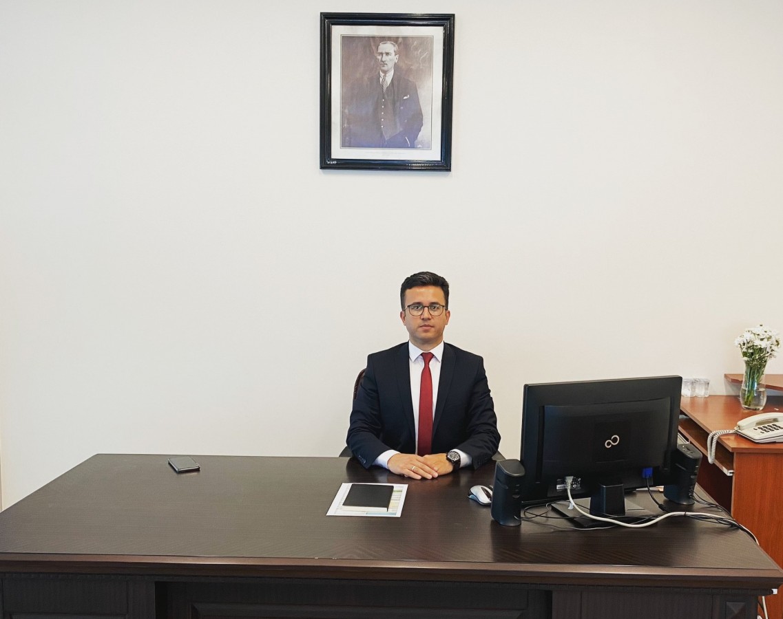 Ejder Şahin;