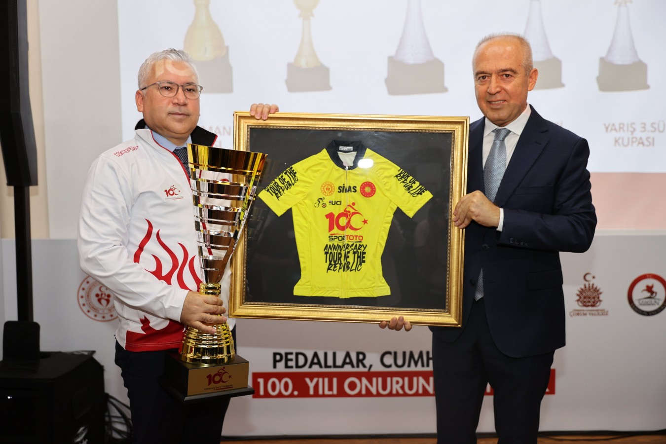 Pedallar Cumhuriyetin 100. yılı onuruna dönecek;
