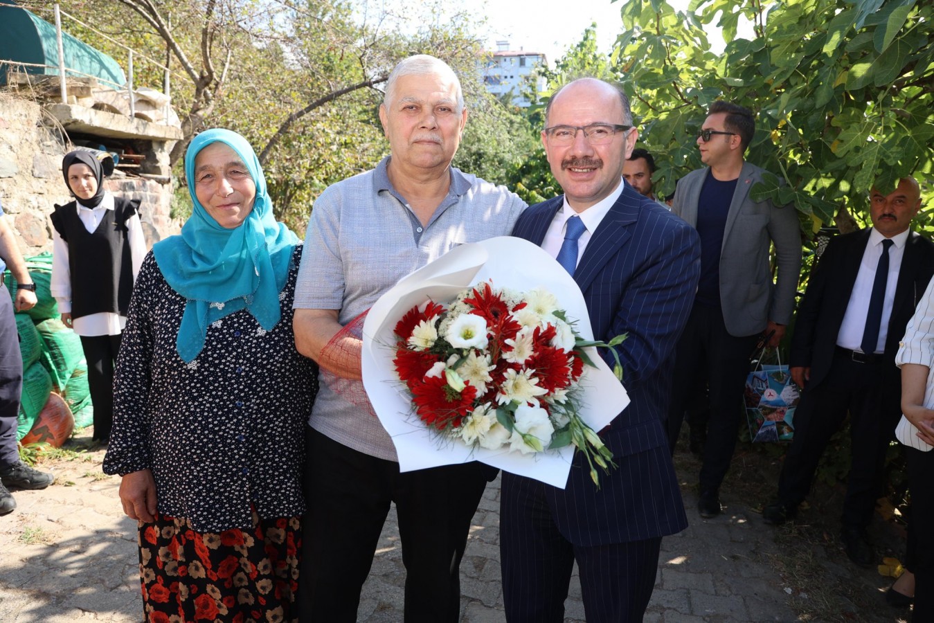 “Gazi, toprağın vatan olma hikayesinin yaşayan şahididir”;