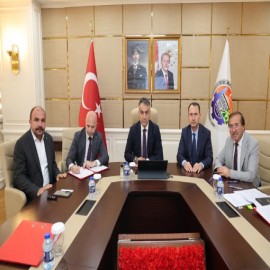Karabük’te 54,6 milyon TL’lik dev yatırım: 8 proje için imzalar atıldı