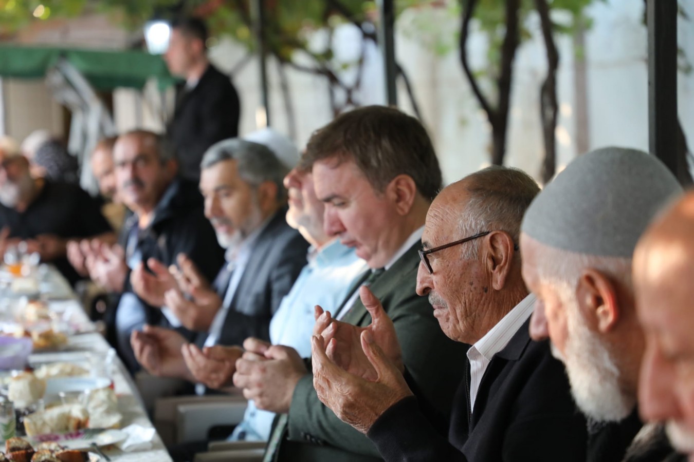“Kahvaltıya çağırdılar, geliriz dedik”