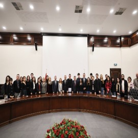 Vali Elban, dünya mirasını koruyan gençleri tebrik etti