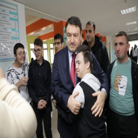 "Özel bireylerin mesleki beceriler kazanması büyük önem taşıyor"