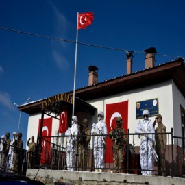20 yıl önce kapanan karakol yeniden açıldı