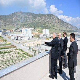 Vali Köşger’den Deri OSB’ye çıkarma