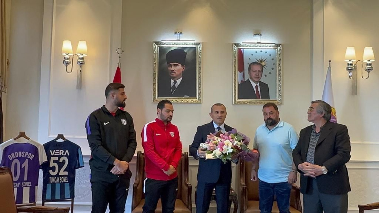 Efsane Orduspor’dan Vali Sonel’e teşekkür