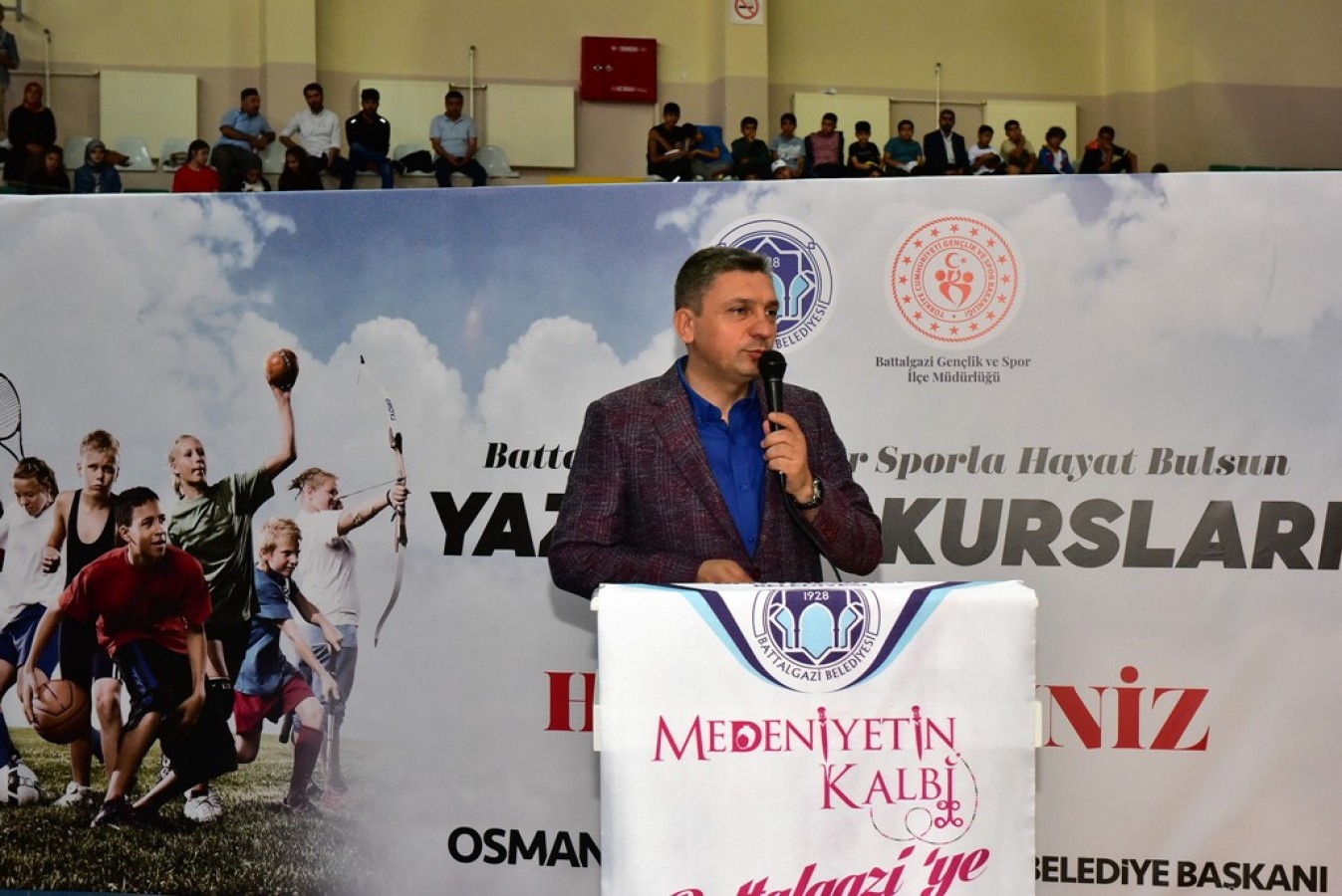 Gençler sporla hayat bulsun!