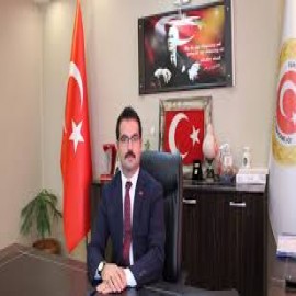 Kaymakam Han, ailesiyle birlikte trafik kazası geçirdi