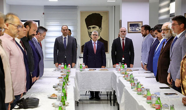 ''Yapay zeka; aile, toplum ve sosyal yaşamı güçlendirmede de etkin şekilde kullanılabilir'';