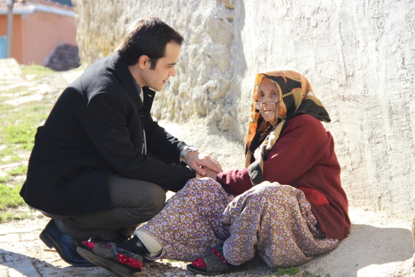 “Derdine derman ya da ortak olurum”;