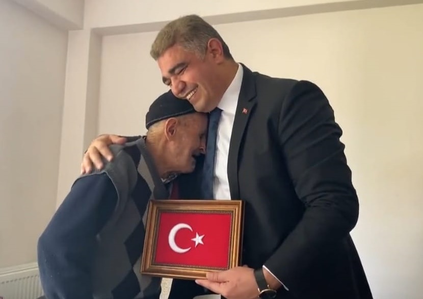 100 yaşındaki Harun amca unutulmadı