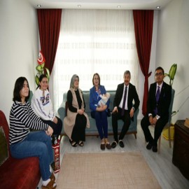 "Aile ne kadar güçlü olursa toplumlar o kadar güçlü oluyor"