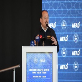 Bursa'da 538 yeni arama kurtarma personeli sahaya indi