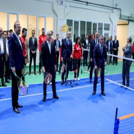 Sivas’ın yeni tenis kortları hizmete girdi