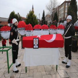 Şehit polis memuru Cengiz Parlak, son yolculuğuna uğurlandı