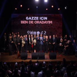 Ünlü sanatçılar Gazze'ye destek için Mardin'de buluştu