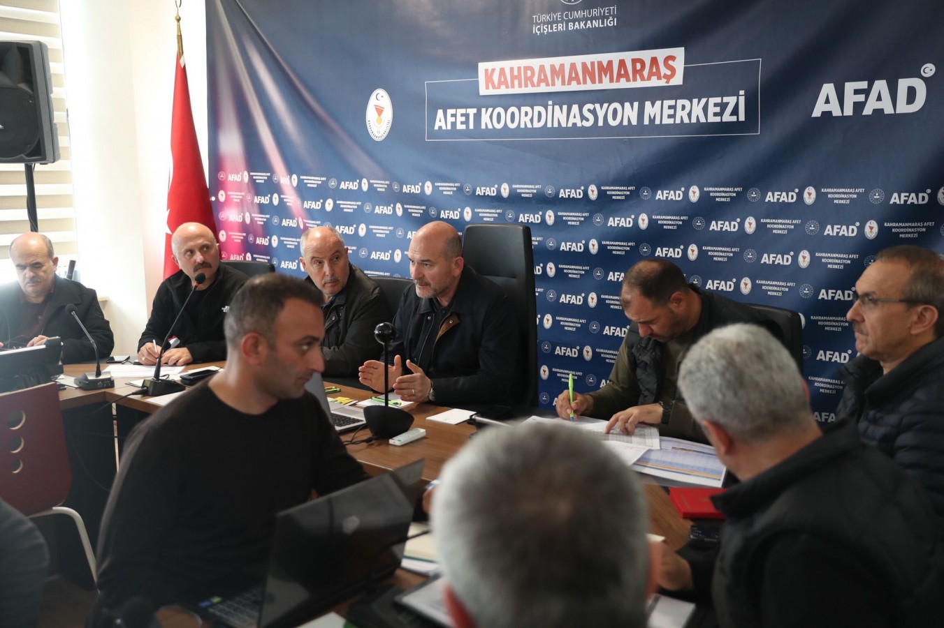 Deprem bölgesindeki enkazın yarısı kaldırıldı