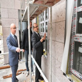 Yeni hükümet konağı inşaatını yakından inceledi