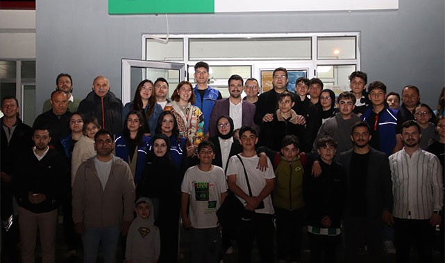 Kaymakam Öz, gençlerle bir araya geldi