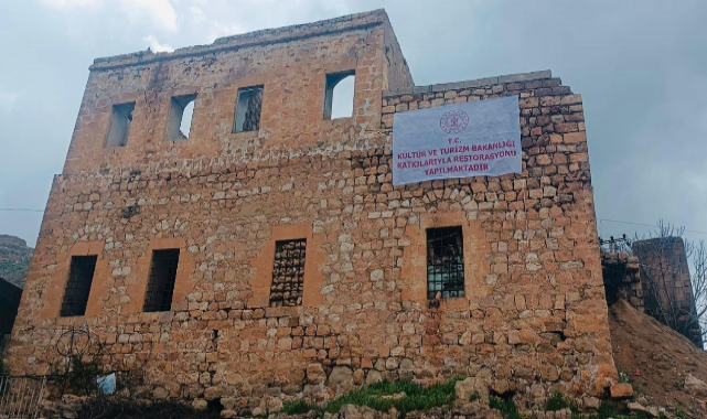 Derik’te Karahan Konağı eski ihtişamına kavuşuyor