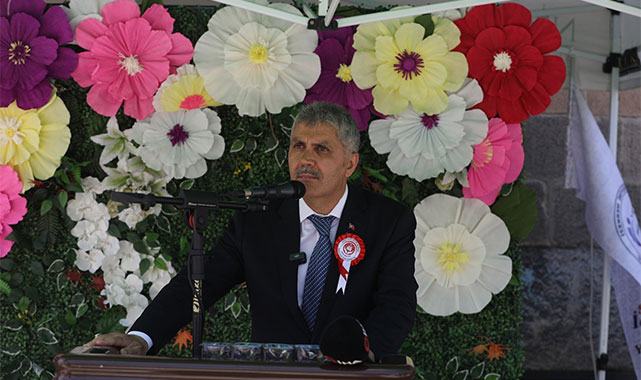 ''Bu eserler yalnızca birer el emeği değil, azmin gayretin somut yansıması'';