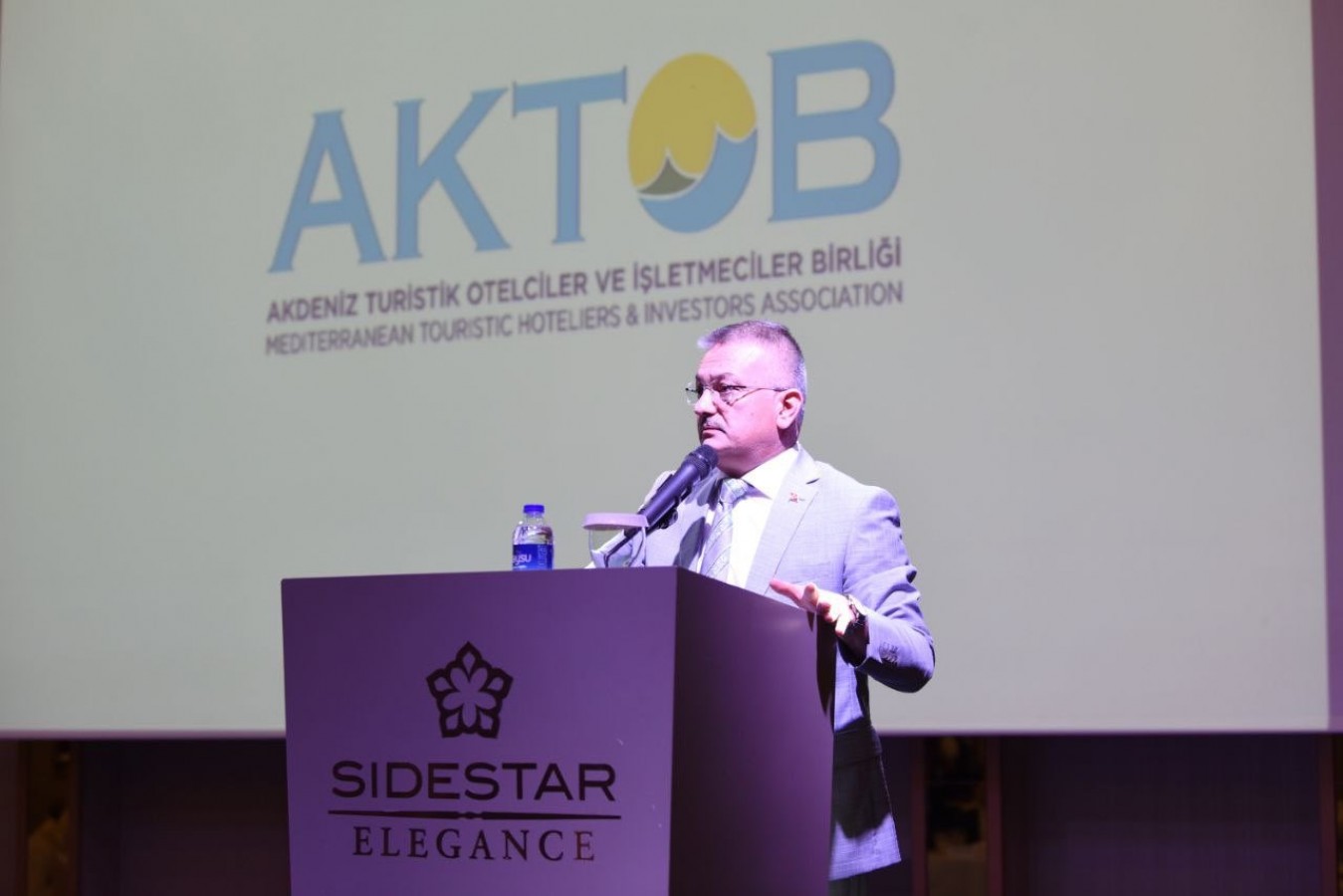 Vali Yazıcı: Akın akın geliyorlar;
