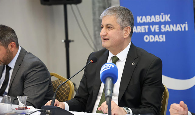 ''60 katılımcı arasında sadece 3 kadın var, birliğe kadın eli değmeli'';