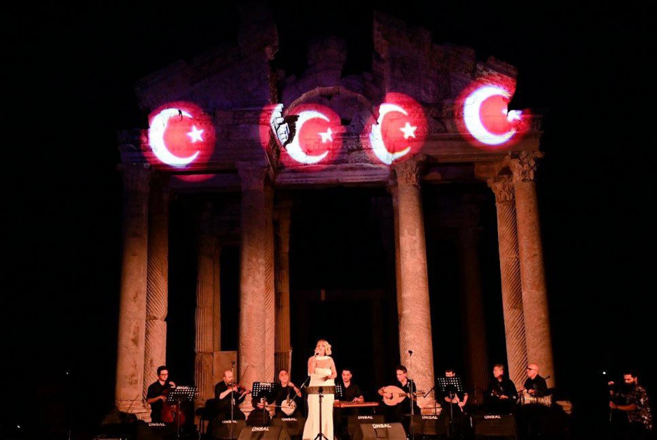 Afrodisias’ta Yeşilçam şarkıları