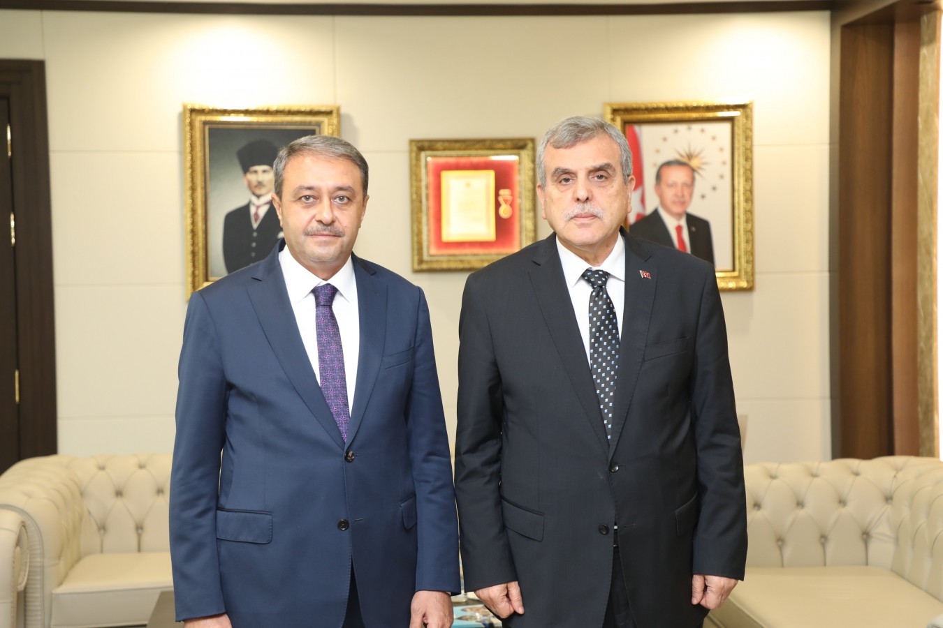 Başkana iade-i ziyaret