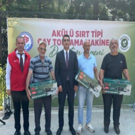 Of'ta 75 çiftçiye %100 hibeli akülü toplama makinesi dağıtıldı