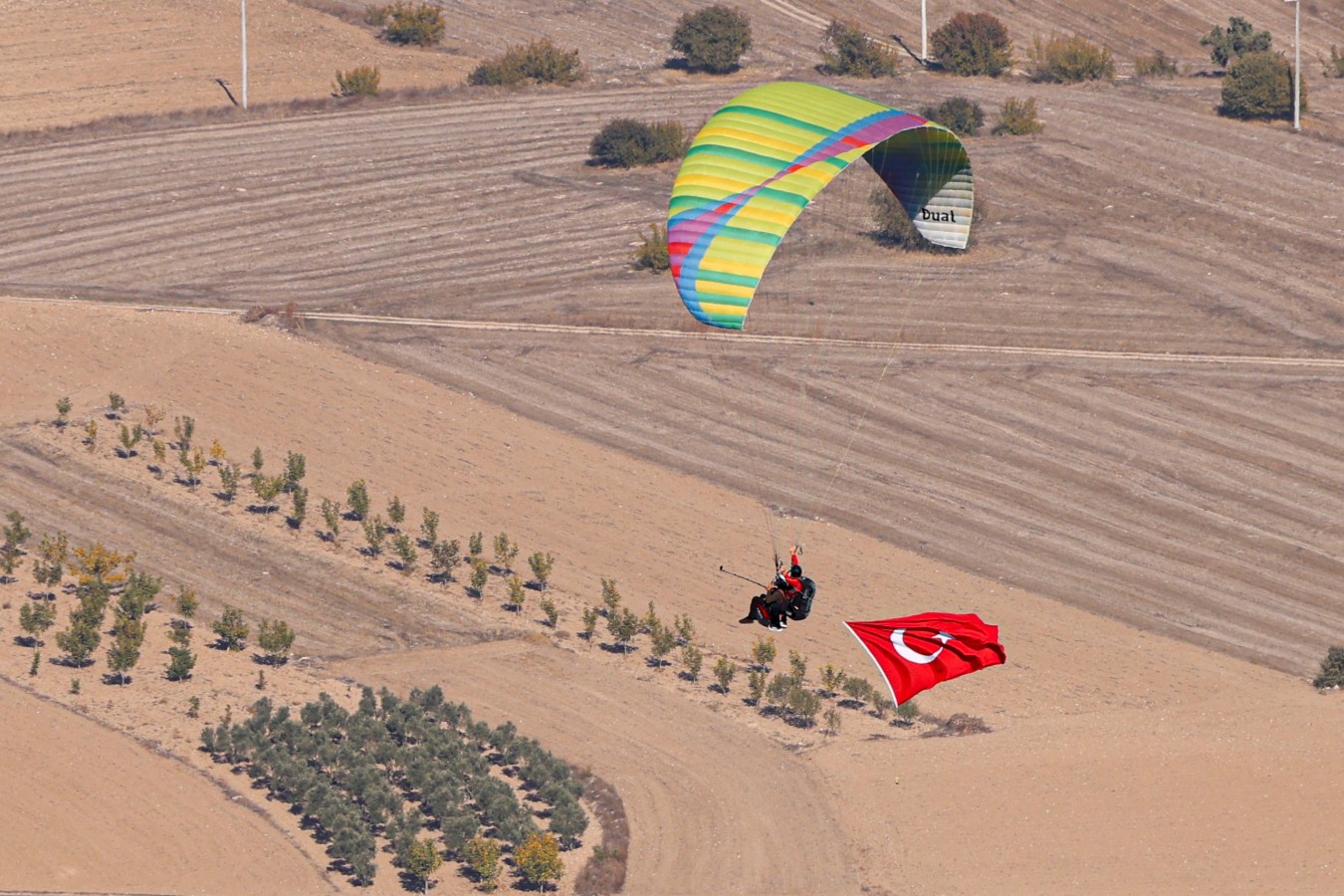 Cumhuriyet’in değerleri gökyüzüne taşındı
