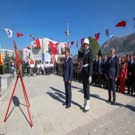 ''Cumhuriyet'imiz, Millî Mücadele’nin taçlandığı en büyük destandır''